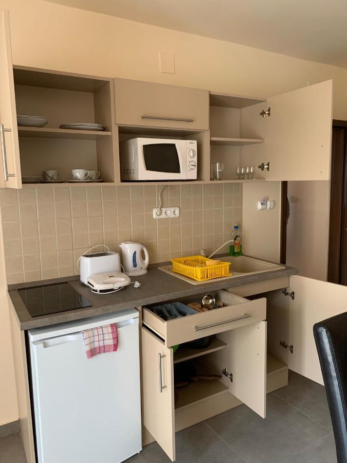 Balaton Apartmanház Siófok Esterno foto